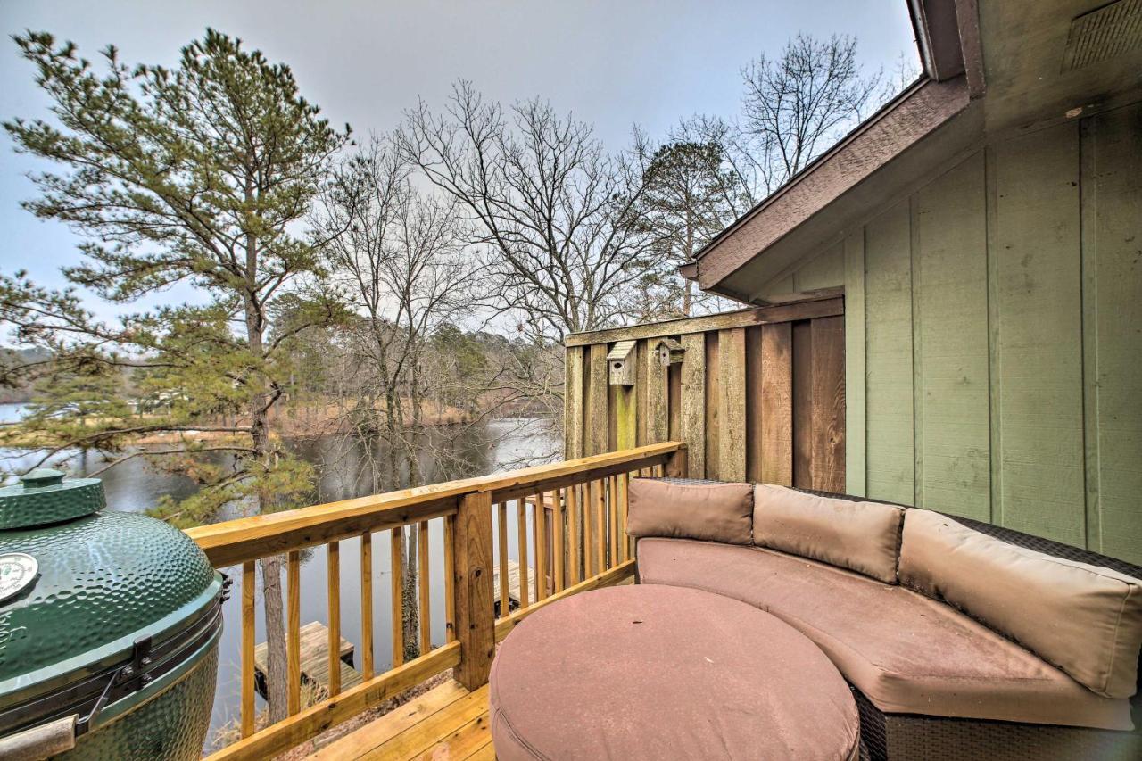 Renovated Lakefront Escape With Private Dock And Deck! Bella Vista Zewnętrze zdjęcie